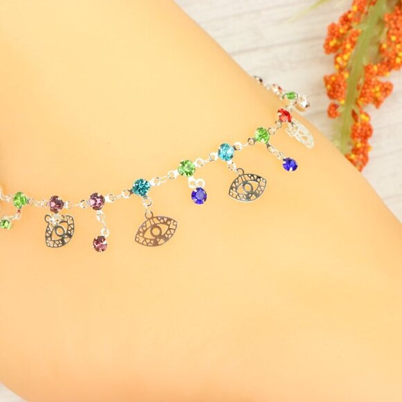 "Handmade Anklet – Elegant & Delicate Jewelry for Women | UNVRC1232 - Picture 9 of 10